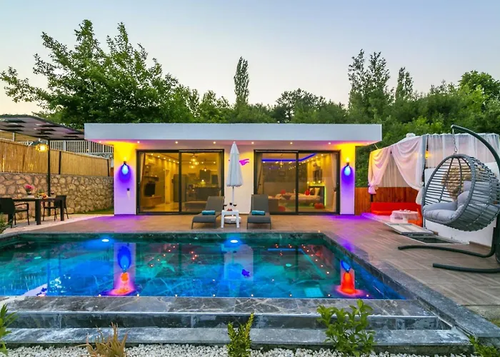 Villa İslamlar 1 Bedroom Secluded With Private Pool Hot Tub