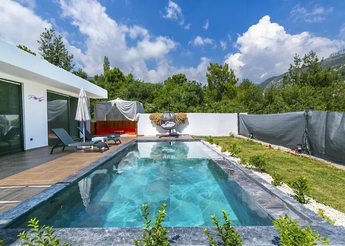 Villa İslamlar 1 Bedroom Secluded With Private Pool Hot Tub Kalkan