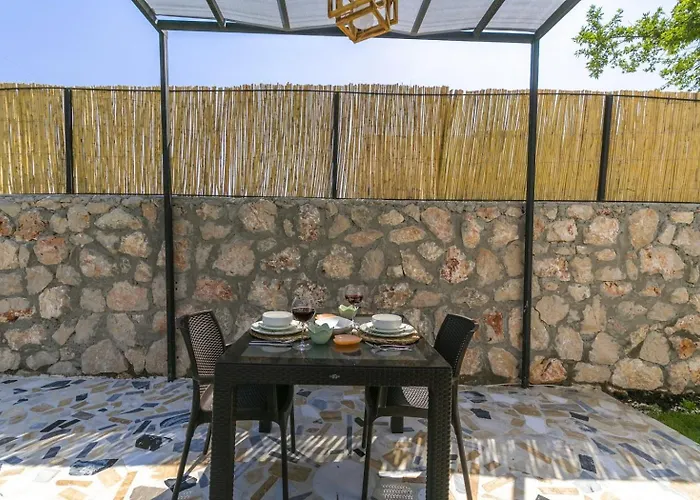 İslamlar 1 Bedroom Secluded With Private Pool Hot Tub