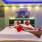 Villa İslamlar 1 Bedroom Secluded With Private Pool Hot Tub Kalkan