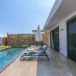 İslamlar 1 Bedroom Secluded With Private Pool Hot Tub *