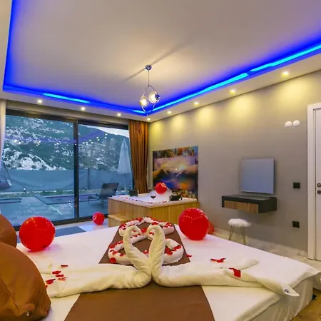 İslamlar 1 Bedroom Secluded With Private Pool Hot Tub فيلة