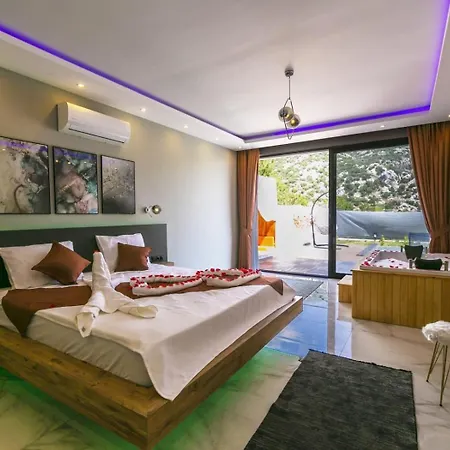 İslamlar 1 Bedroom Secluded With Private Pool Hot Tub * Kalkan