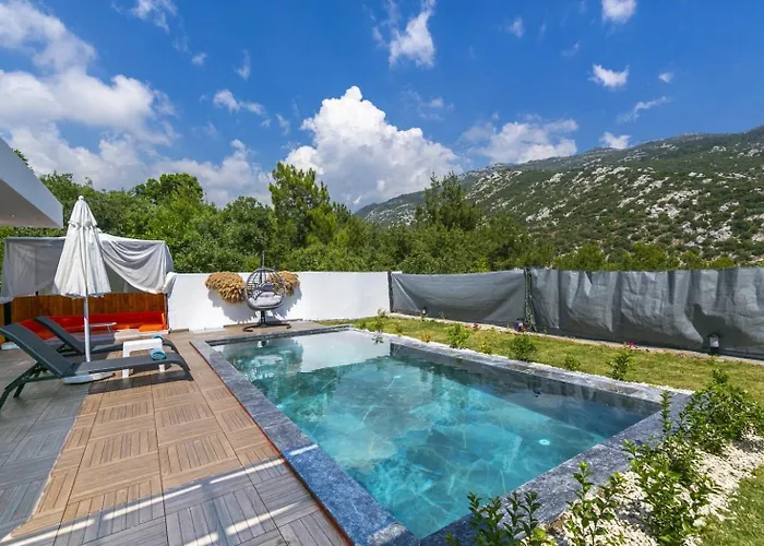 İslamlar 1 Bedroom Secluded With Private Pool Hot Tub Villa