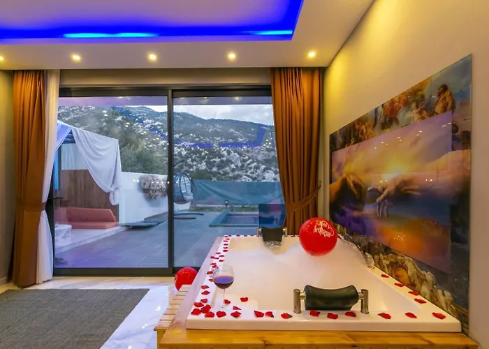 İslamlar 1 Bedroom Secluded With Private Pool Hot Tub Kalkan