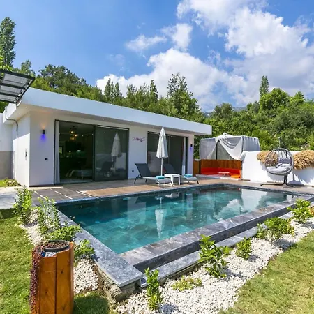 İslamlar 1 Bedroom Secluded With Private Pool Hot Tub Villa *