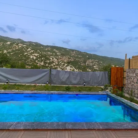 İslamlar 1 Bedroom Secluded With Private Pool Hot Tub * Kalkan